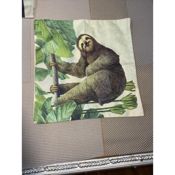 Sloth Gifts - 2‎ Throw Pillow COVERS ONLY 17 X 17 Inch Linen Sloth - Picture 2 of 5